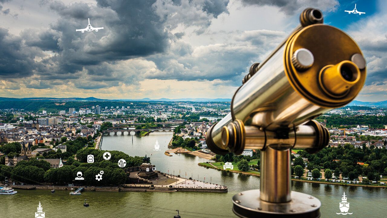 Die Stadt Koblenz aus der Sicht von einem Aussichtspunkt 